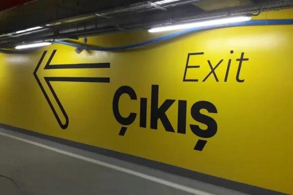 Görkem Trafik otopark araç yönlendirme işaretleri ve levha uygulaması