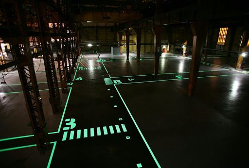 Fabrika Yol Çizgi Fosforlu Boya Uygulaması - 1. Sınıf İSG İşaretlemeleri